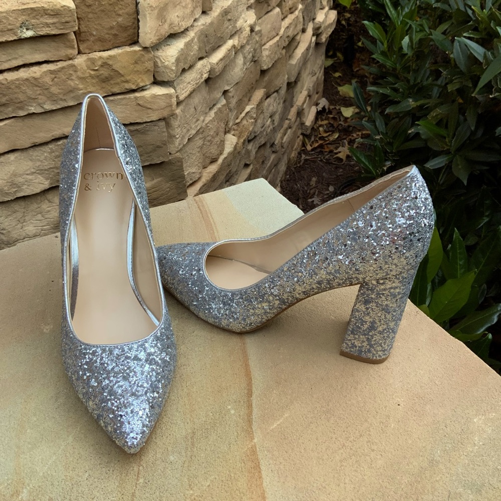 Crown and Ivy Heels